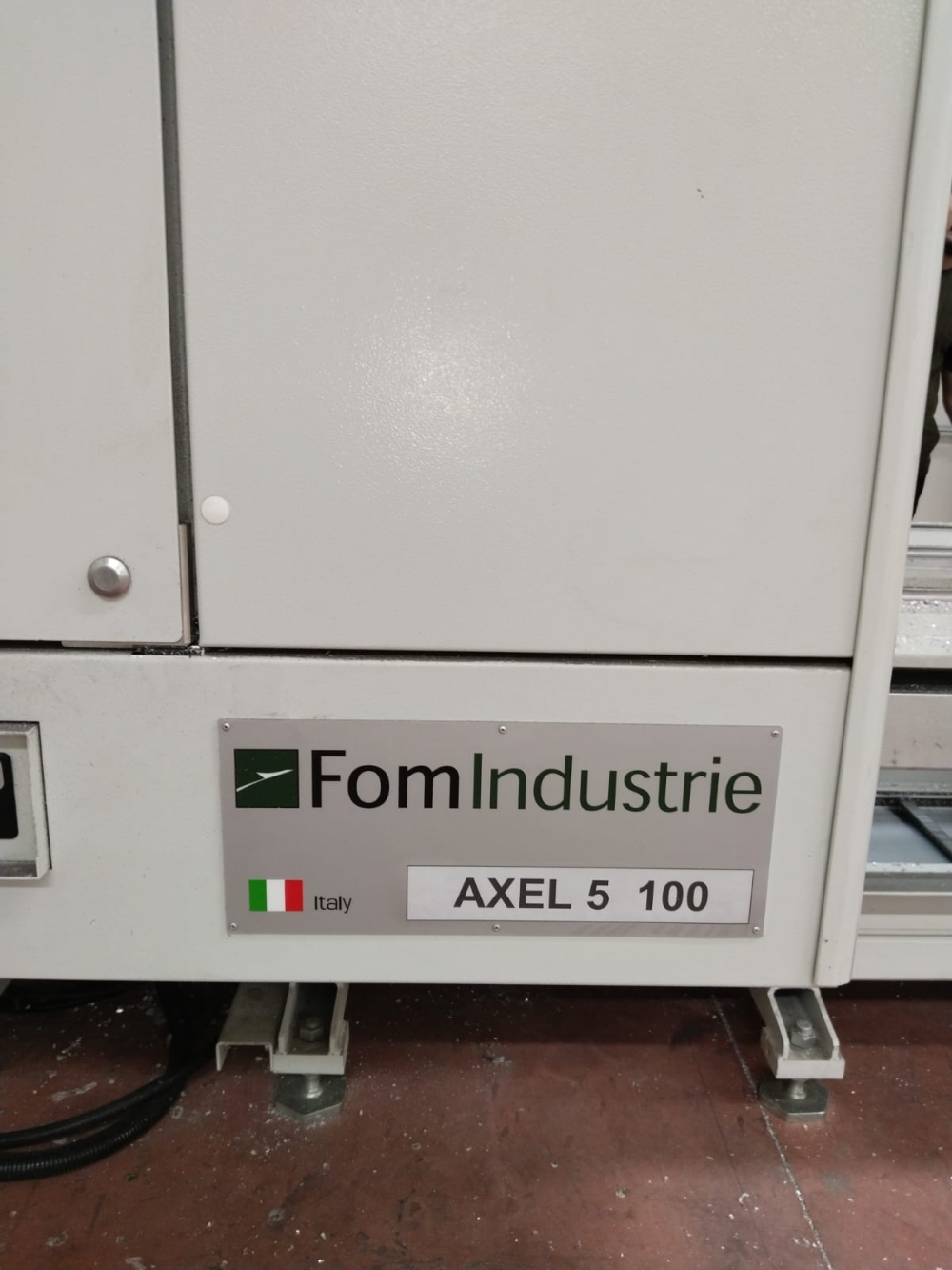 AXEL 100 5 EKSENLİ CNC İŞLEM MERKEZİ