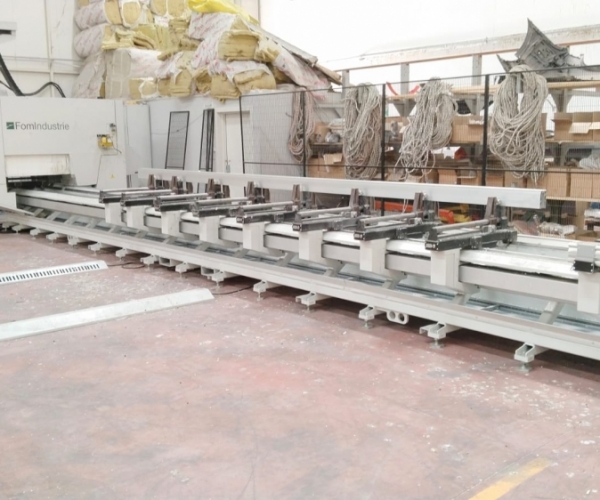 AXEL 100 5-AXIS CNC MACHINING CENTER